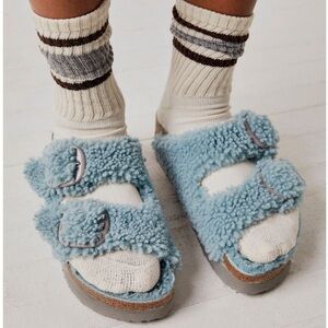 NWT BIRKENSTOCK BIG BUCKLE Arizona Teddy Sandals!